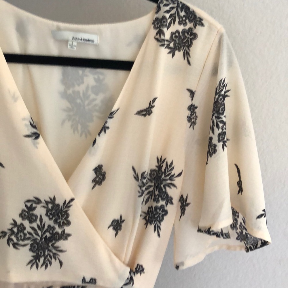 Cream and black midi dress - Picture 3 of 4